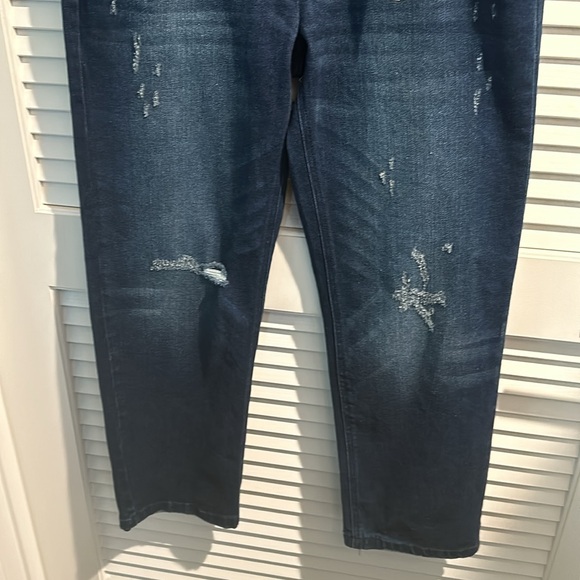 NWT Forever 21 Mid Rise Flare Jeans with string closure and five pockets.Size 27 - Picture 3 of 6